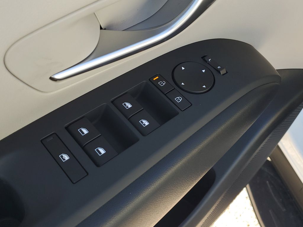 Thumbnail: 2026 Hyundai Tucson - 23