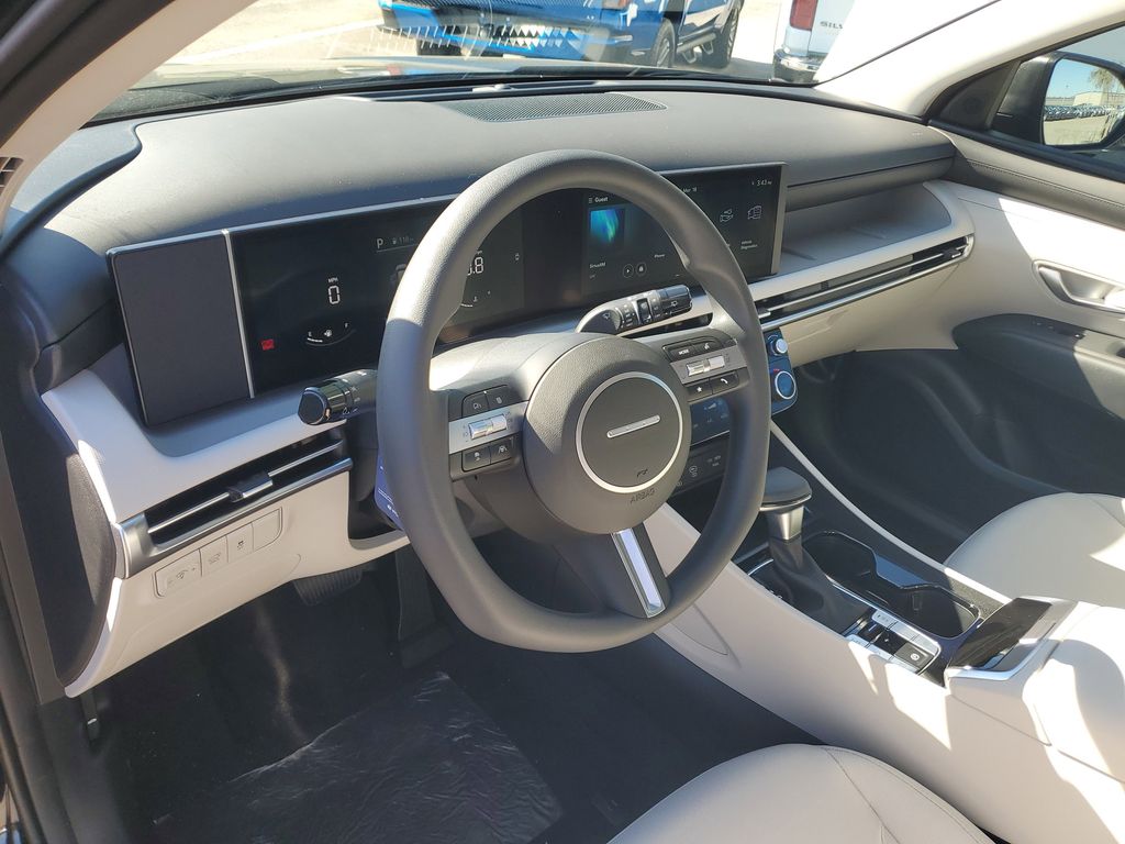 Thumbnail: 2026 Hyundai Tucson - 9