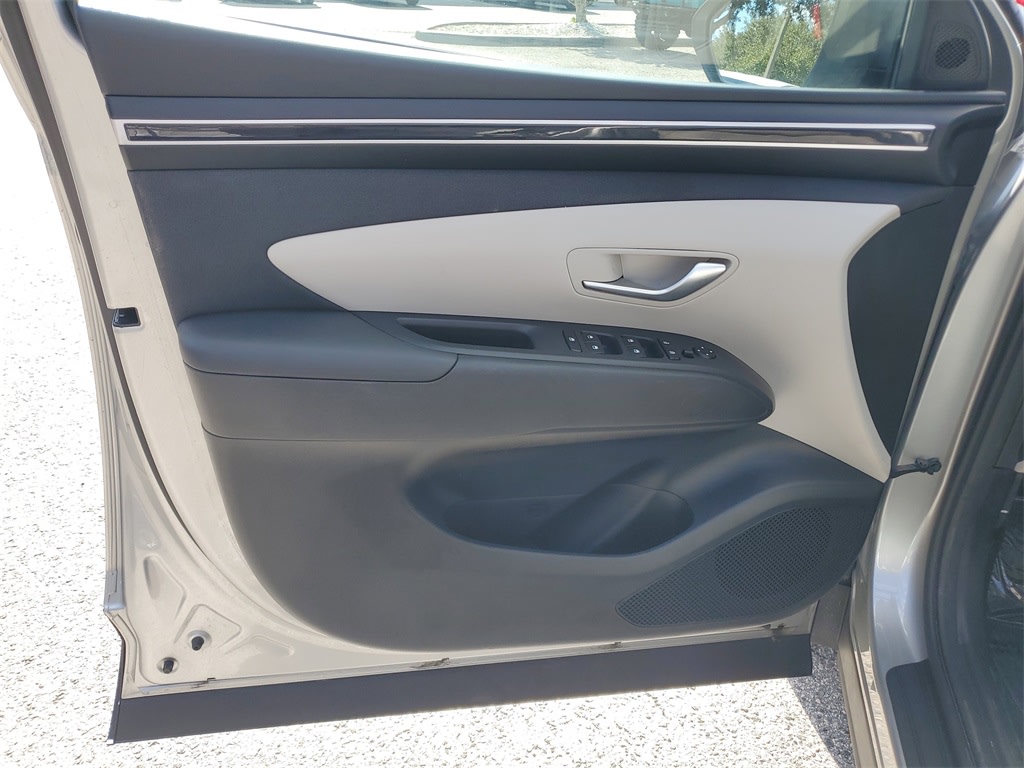 Thumbnail: 2023 Hyundai Tucson - 21