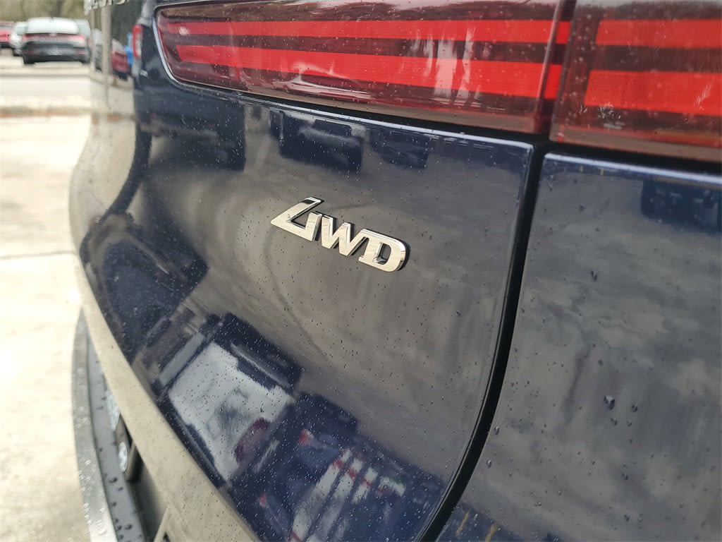 Thumbnail: 2025 Genesis GV70 - 6