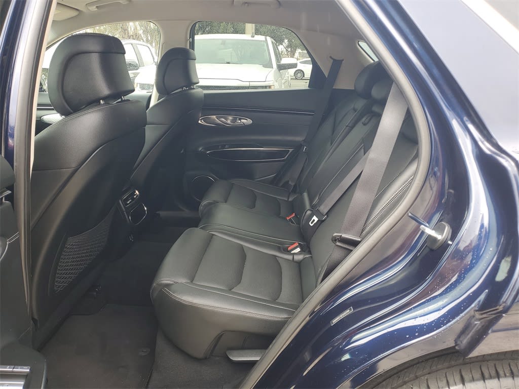 Thumbnail: 2025 Genesis GV70 - 10