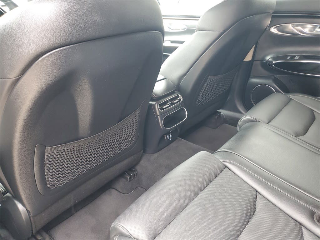 Thumbnail: 2025 Genesis GV70 - 21