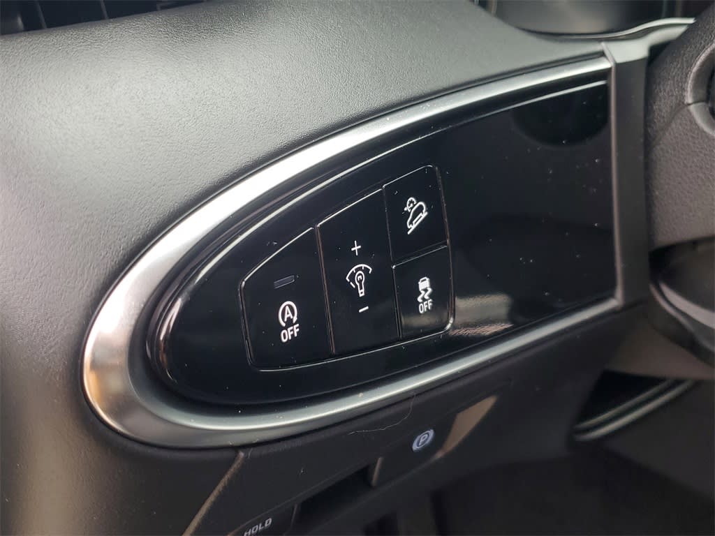 Thumbnail: 2025 Genesis GV70 - 27