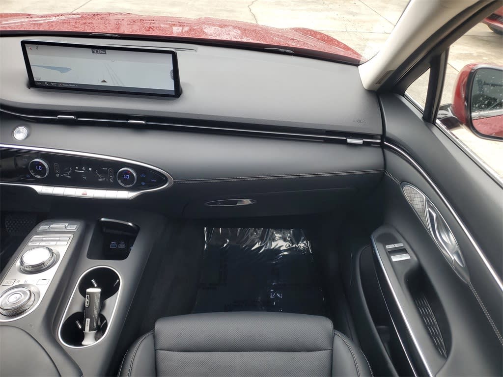 Thumbnail: 2025 Genesis GV70 - 23