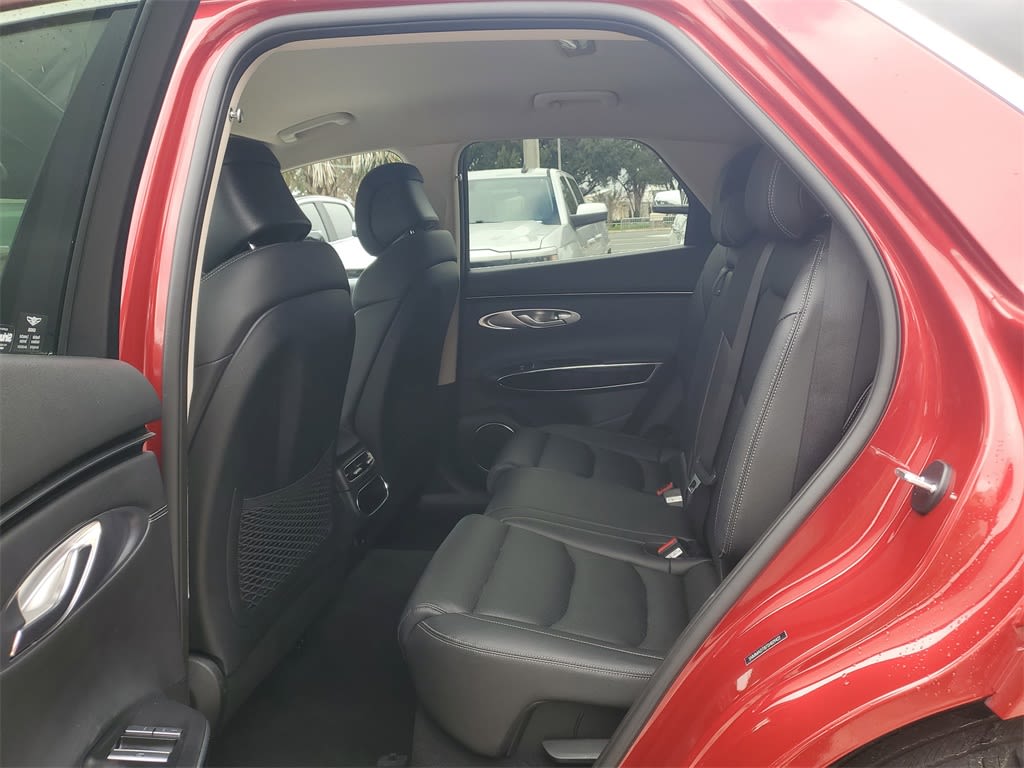 Thumbnail: 2025 Genesis GV70 - 10