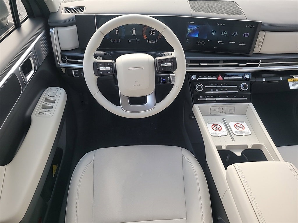 2025 Hyundai Santa Fe SE 9