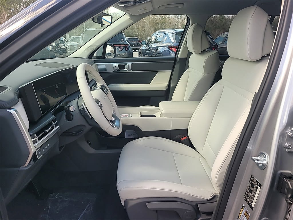 2025 Hyundai Santa Fe SE 6