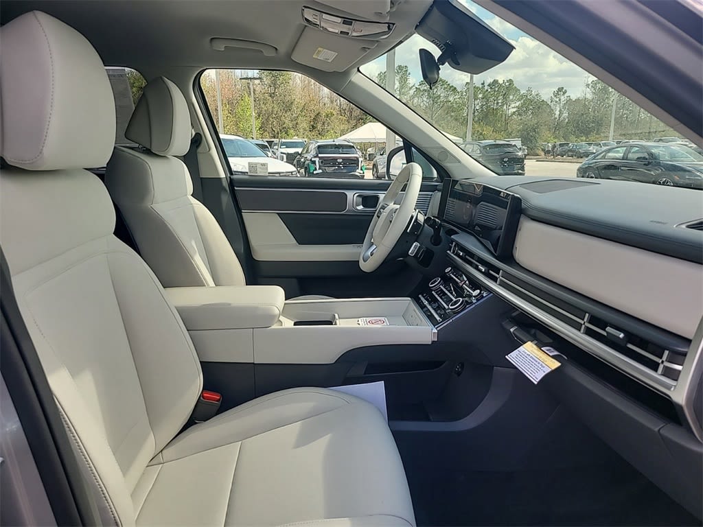 2025 Hyundai Santa Fe SE 7
