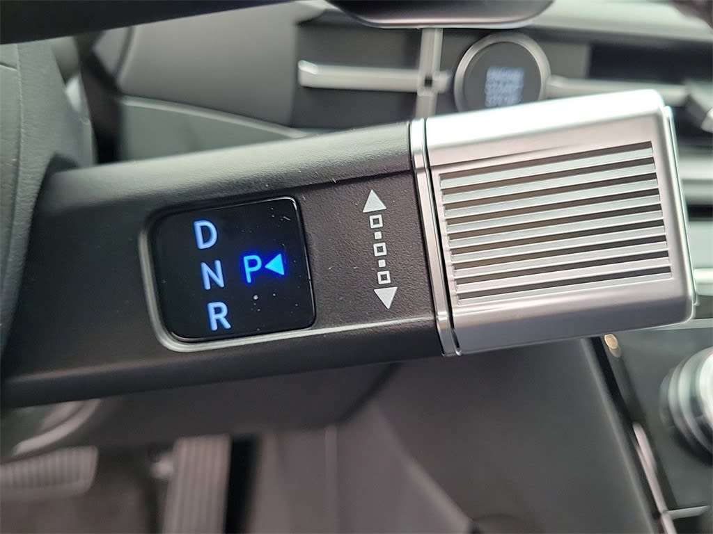 2025 Hyundai Santa Fe SE 25