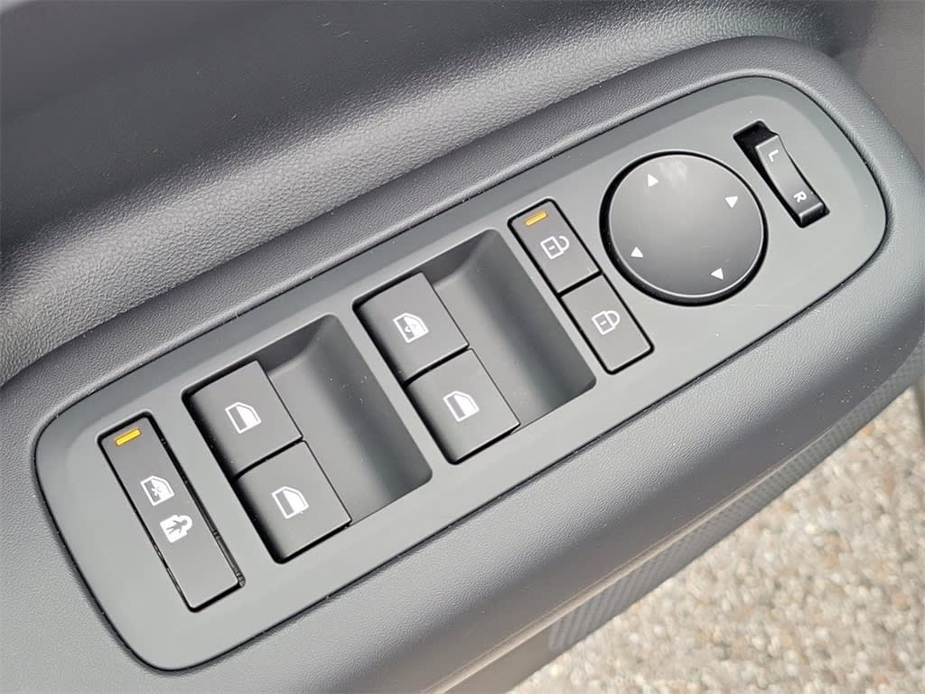 2025 Hyundai Santa Fe SE 22