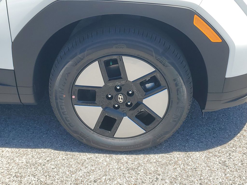 Thumbnail: 2026 Hyundai Santa Fe - 7