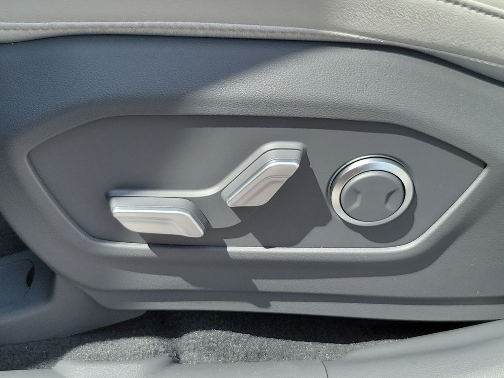 Thumbnail: 2026 Hyundai Santa Fe - 26
