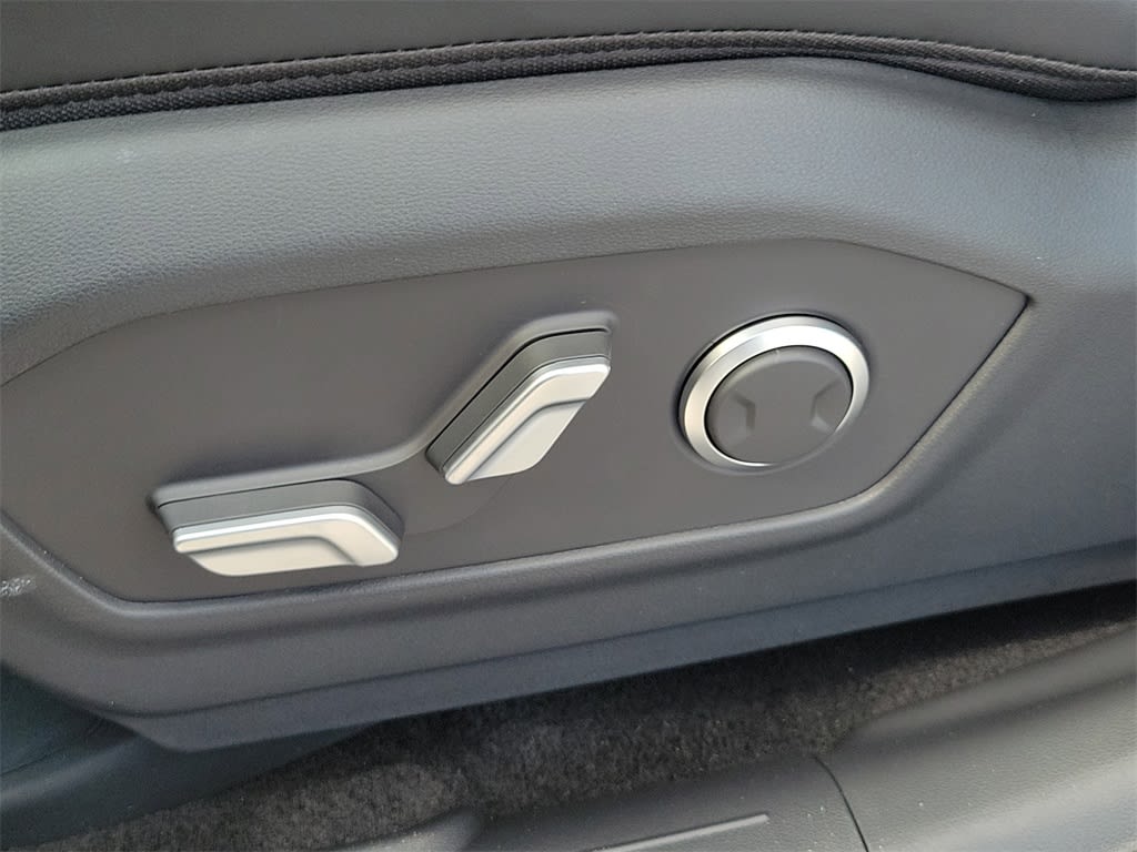 Thumbnail: 2026 Hyundai Santa Fe - 25