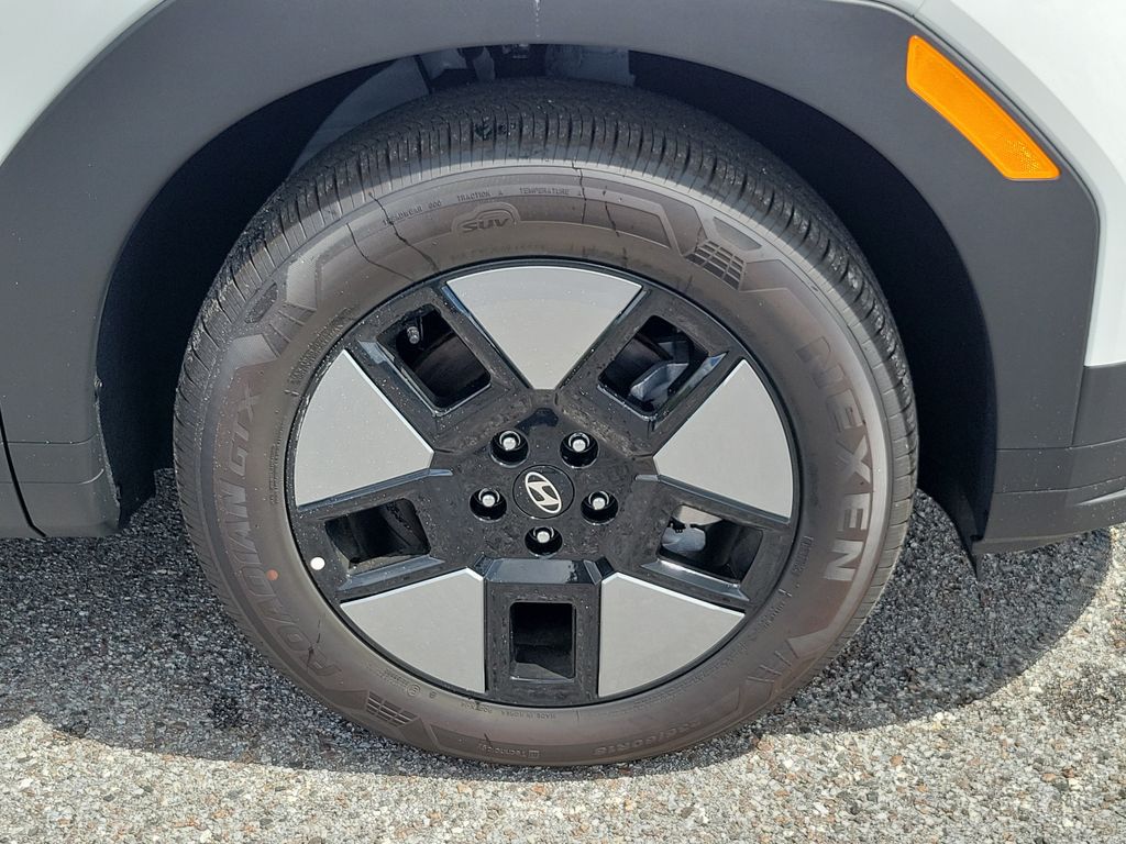 Thumbnail: 2026 Hyundai Santa Fe - 7