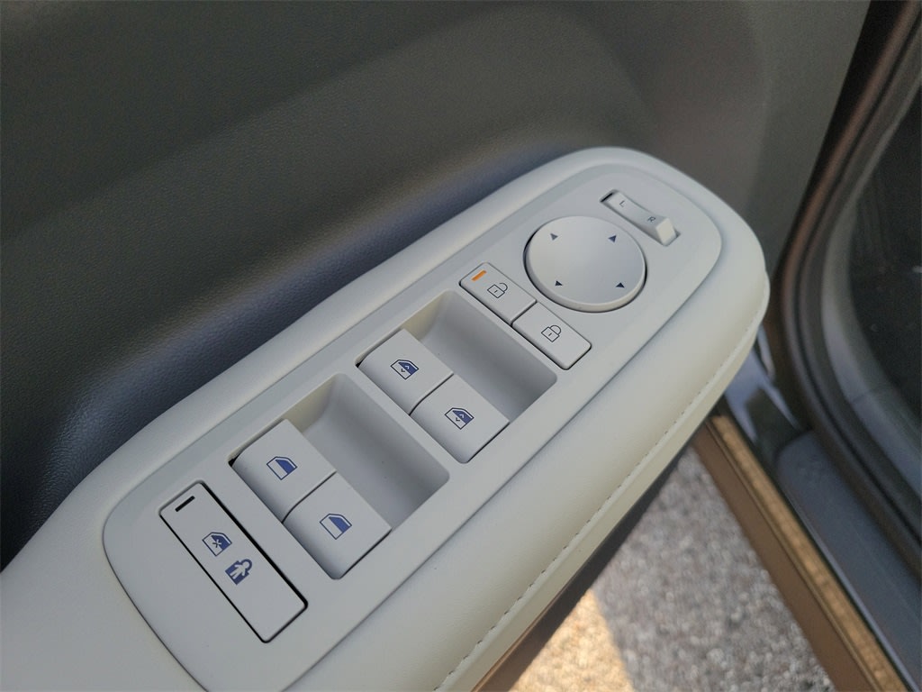 Thumbnail: 2026 Hyundai Santa Fe - 23