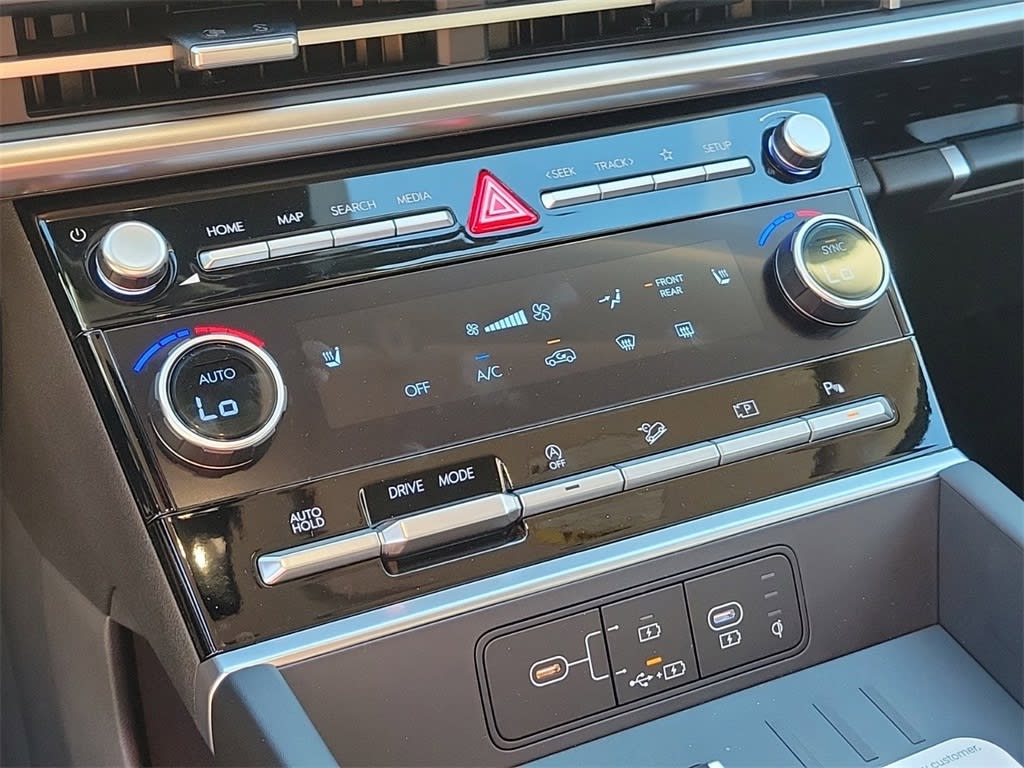 2025 Hyundai Santa Fe SEL 30