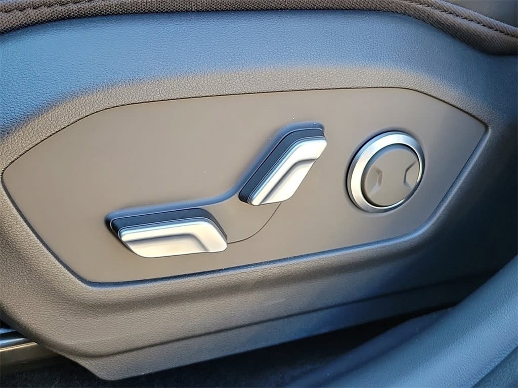 2025 Hyundai Santa Fe SEL 24