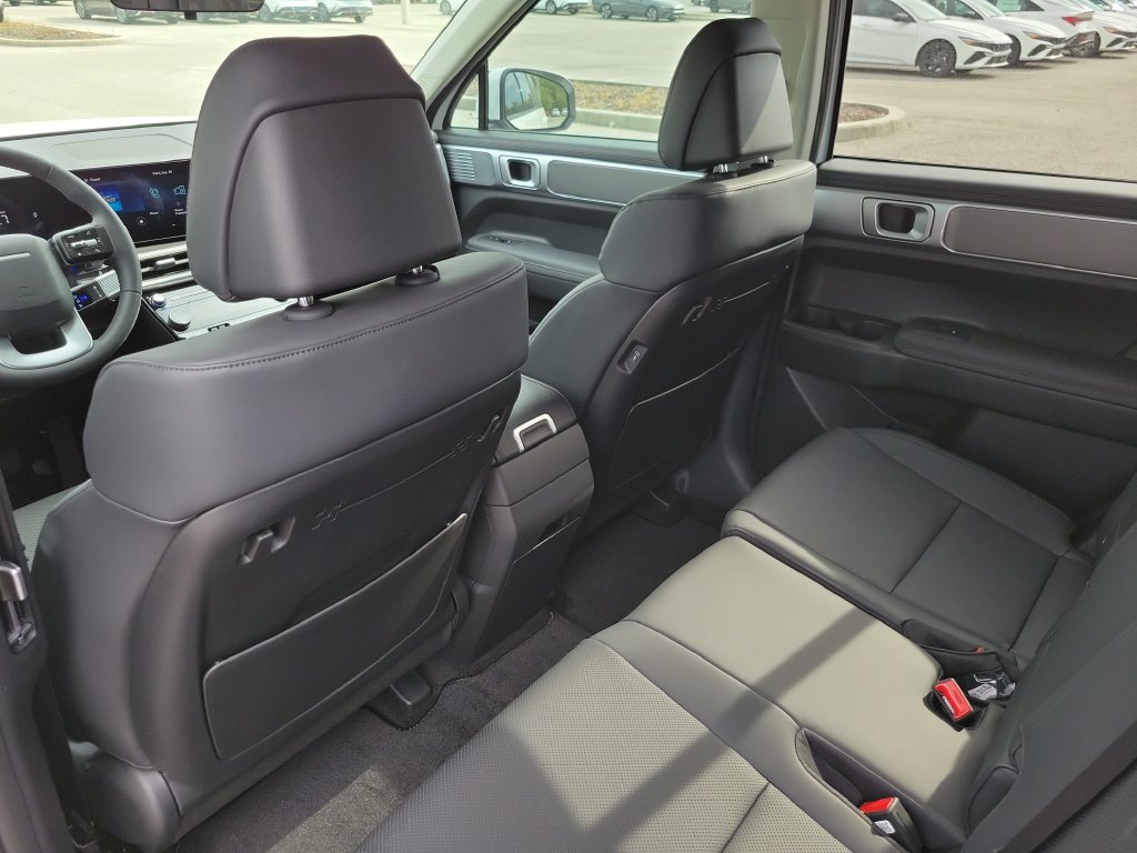 Thumbnail: 2027 Hyundai Santa Fe - 25