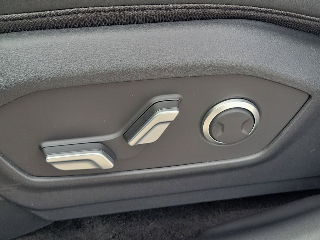 Thumbnail: 2026 Hyundai Santa Fe - 22