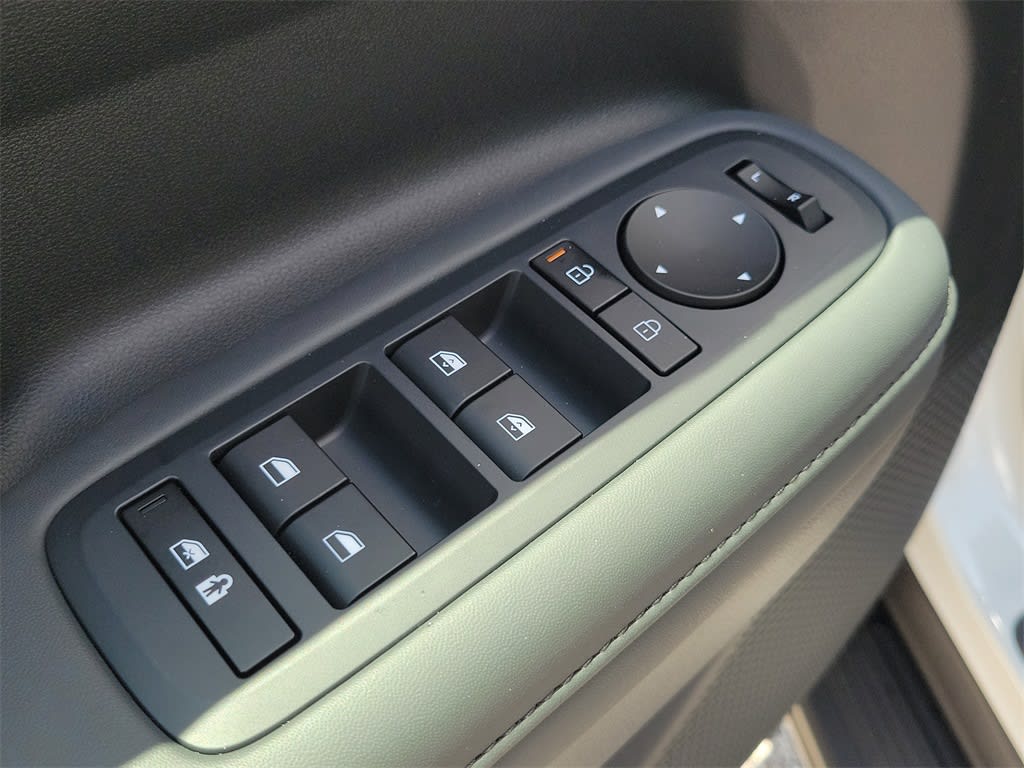 Thumbnail: 2025 Hyundai Santa Fe - 22