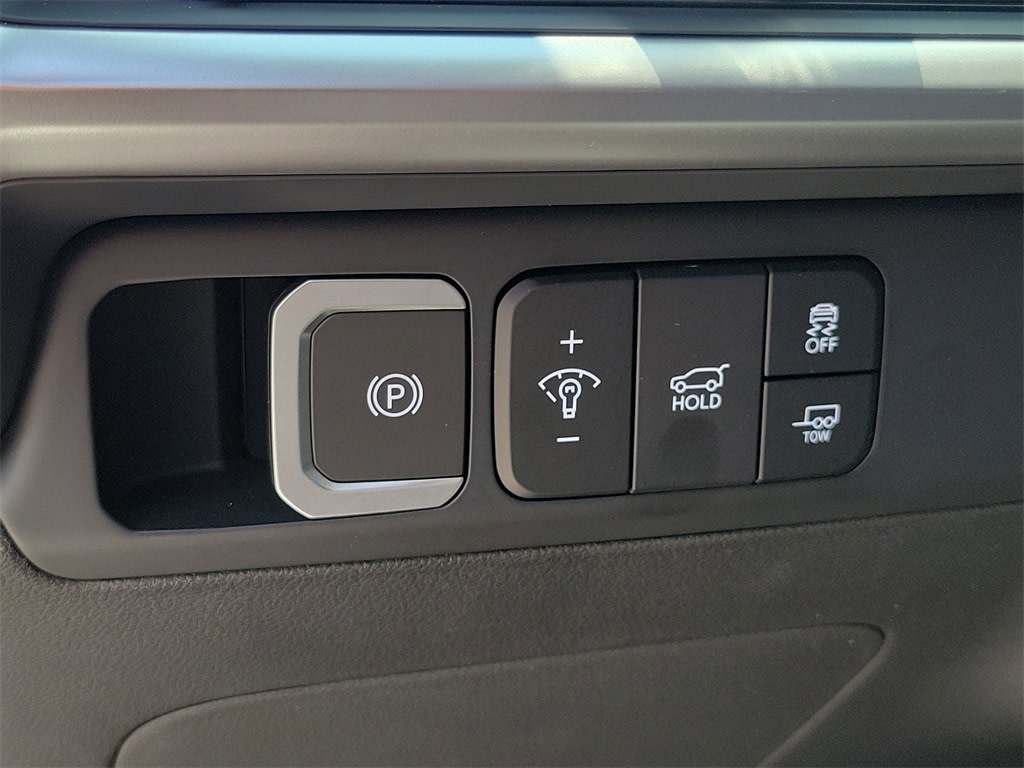 Thumbnail: 2025 Hyundai Santa Fe - 24