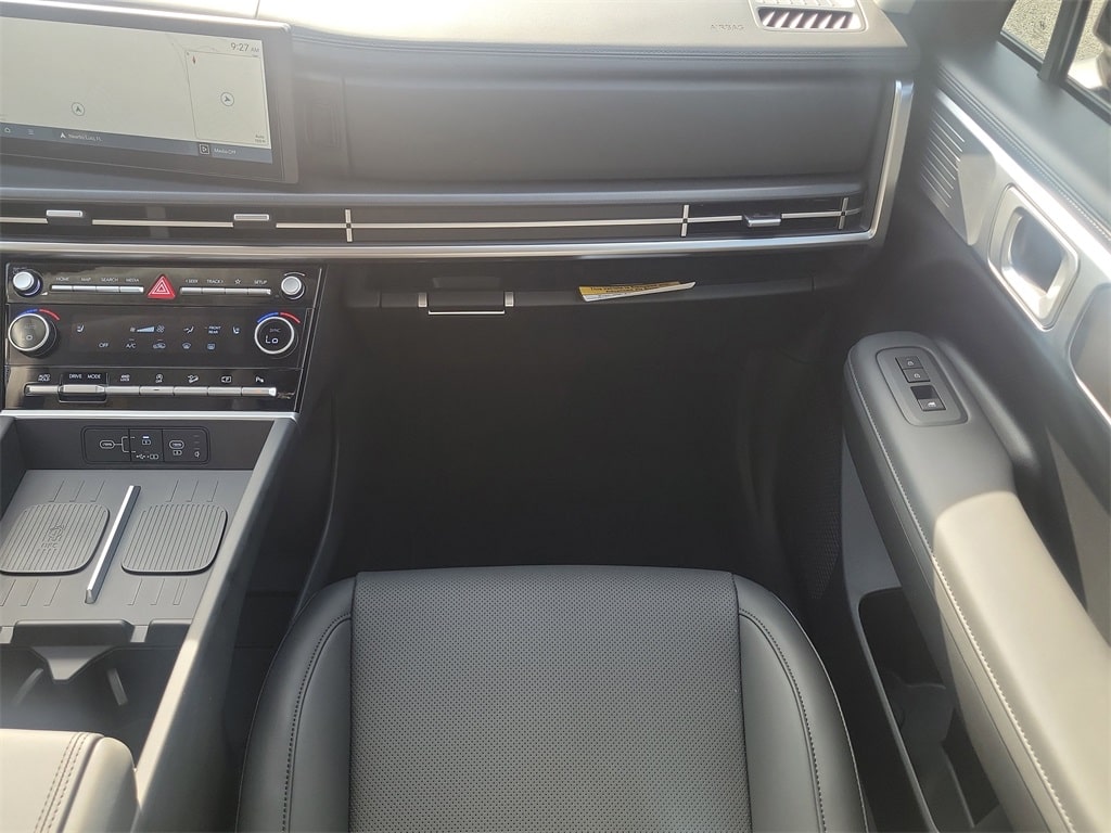 Thumbnail: 2025 Hyundai Santa Fe - 20