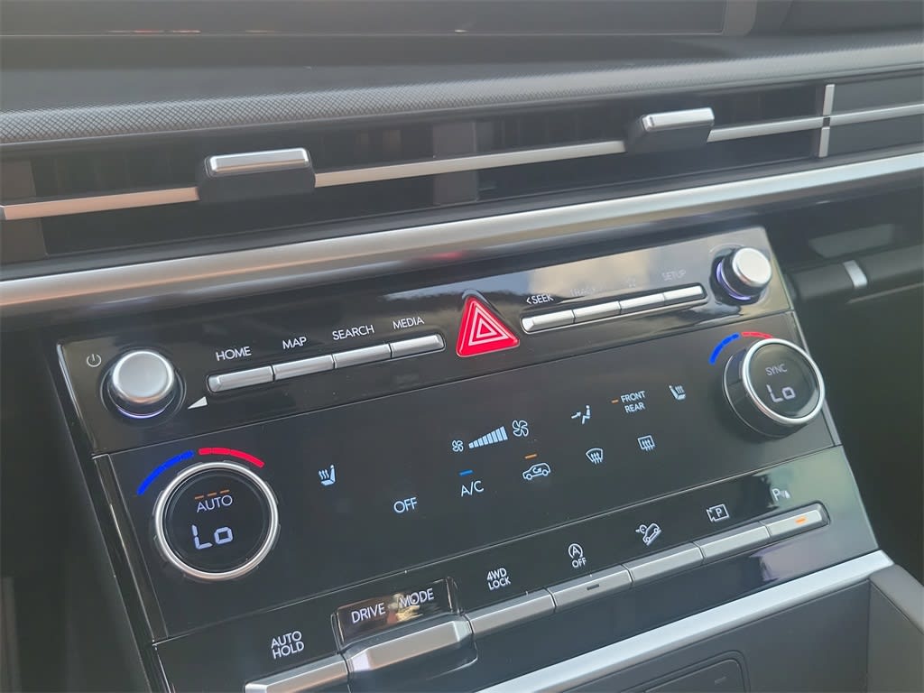 Thumbnail: 2025 Hyundai Santa Fe - 28