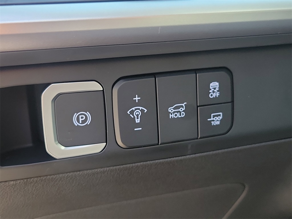 Thumbnail: 2025 Hyundai Santa Fe - 24