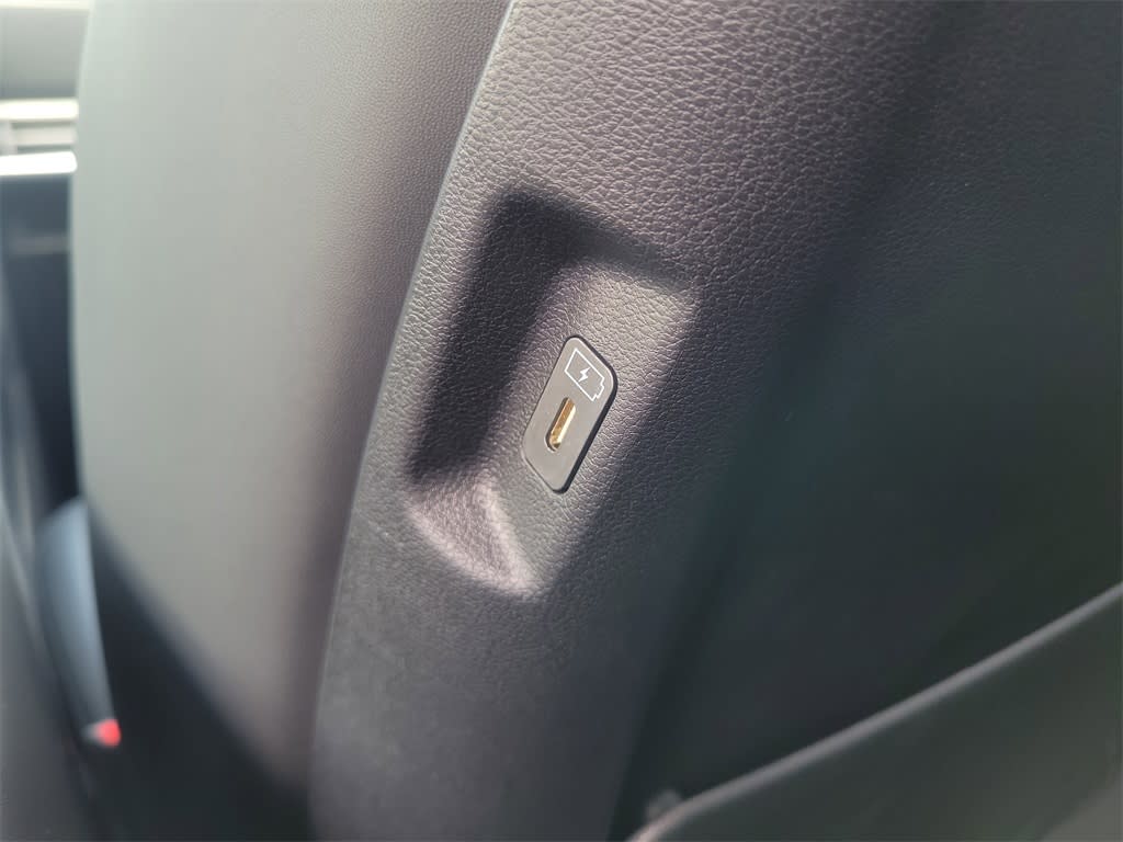 Thumbnail: 2025 Hyundai Santa Fe - 22