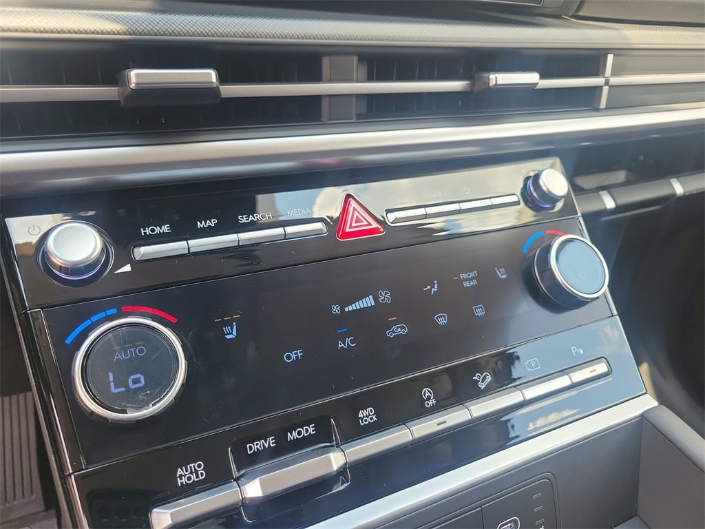 Thumbnail: 2025 Hyundai Santa Fe - 32