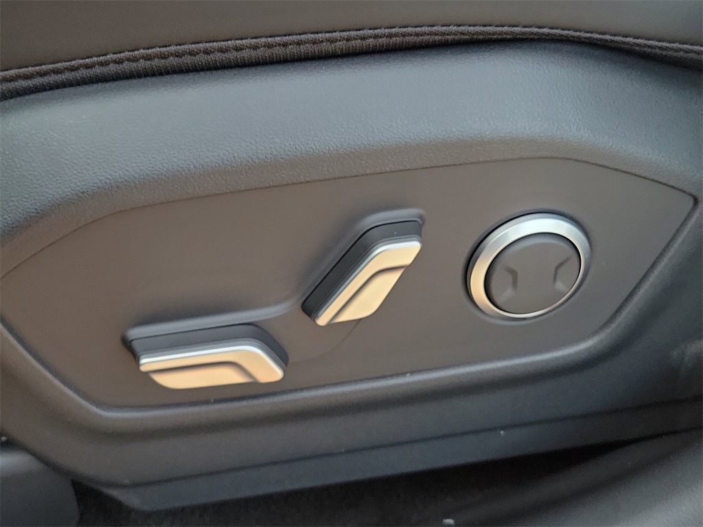 Thumbnail: 2026 Hyundai Santa Fe - 24