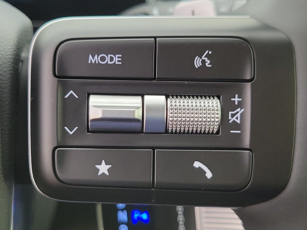 Thumbnail: 2027 Hyundai Santa Fe - 32