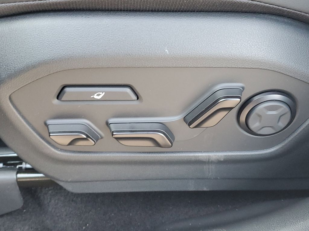 Thumbnail: 2026 Hyundai Santa Fe - 26
