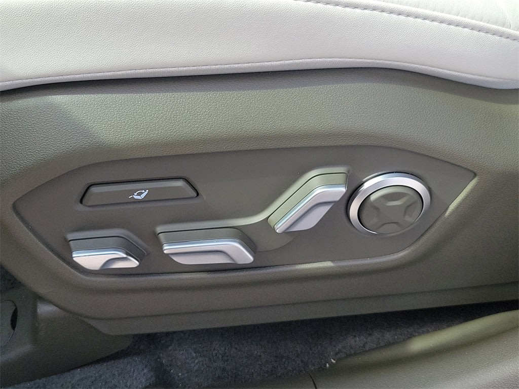 Thumbnail: 2025 Hyundai Santa Fe - 26