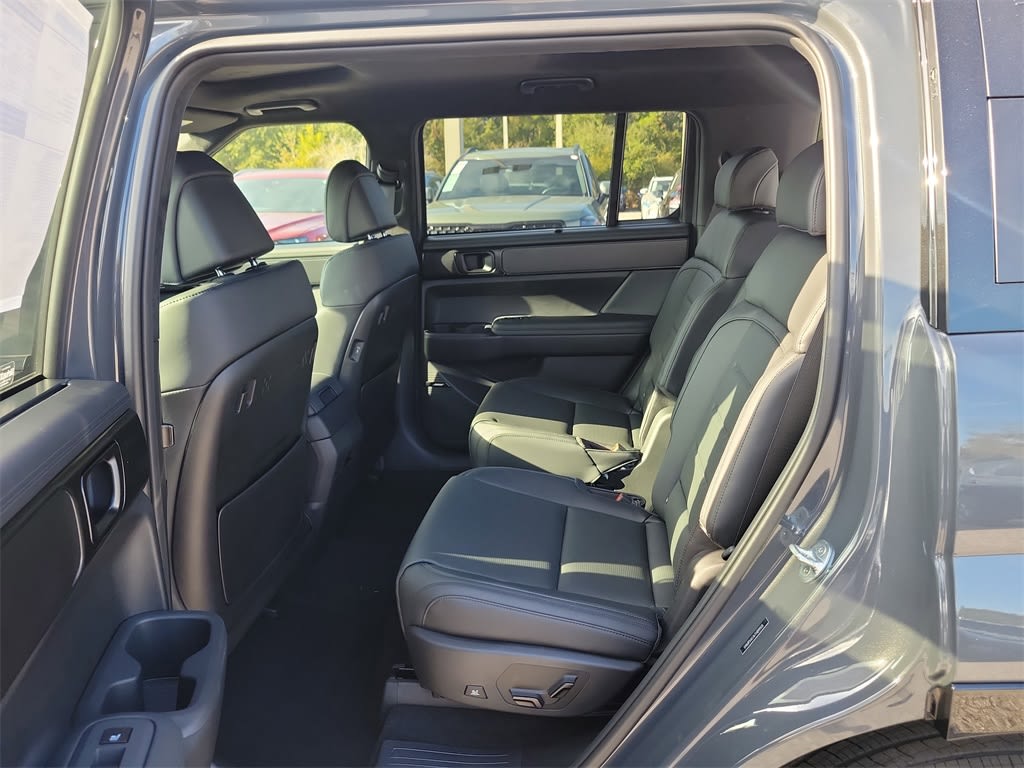 Thumbnail: 2026 Hyundai Santa Fe - 10