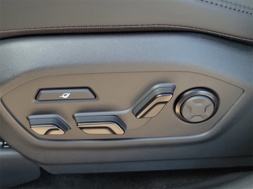 Thumbnail: 2026 Hyundai Santa Fe - 25