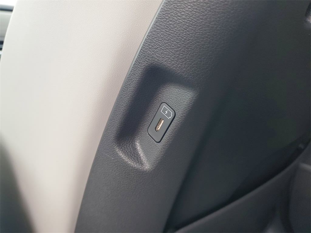 Thumbnail: 2026 Hyundai Santa Fe - 14