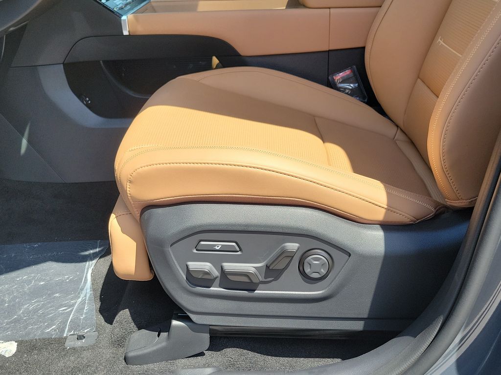 Thumbnail: 2026 Hyundai Santa Fe - 17