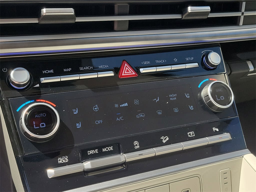 Thumbnail: 2026 Hyundai Santa Fe - 28