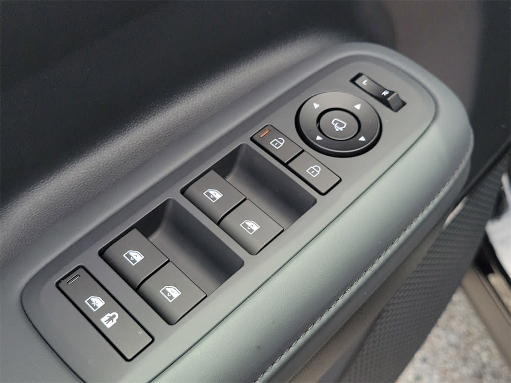 Thumbnail: 2025 Hyundai Santa Fe - 24