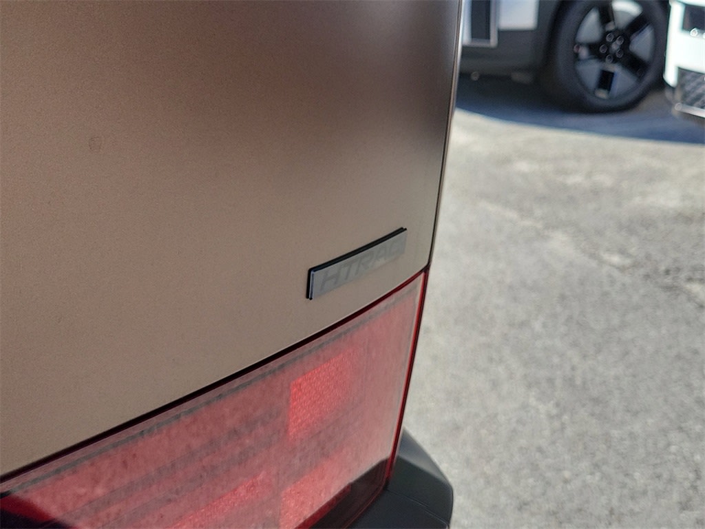 Thumbnail: 2025 Hyundai Santa Fe - 6