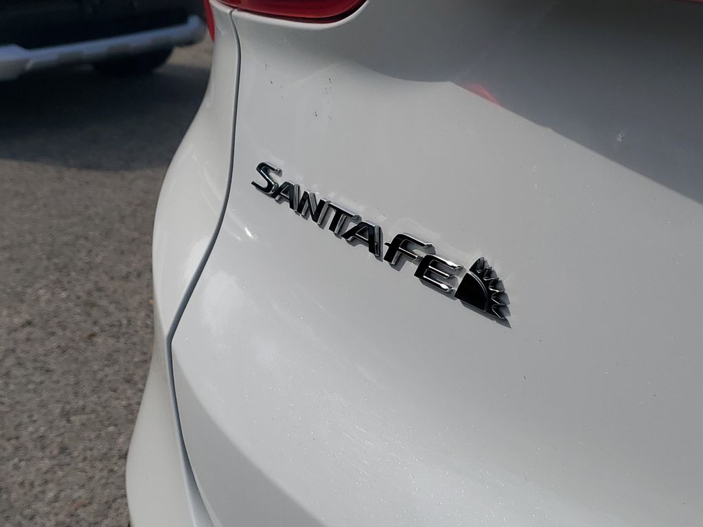 Thumbnail: 2023 Hyundai Santa Fe - 17