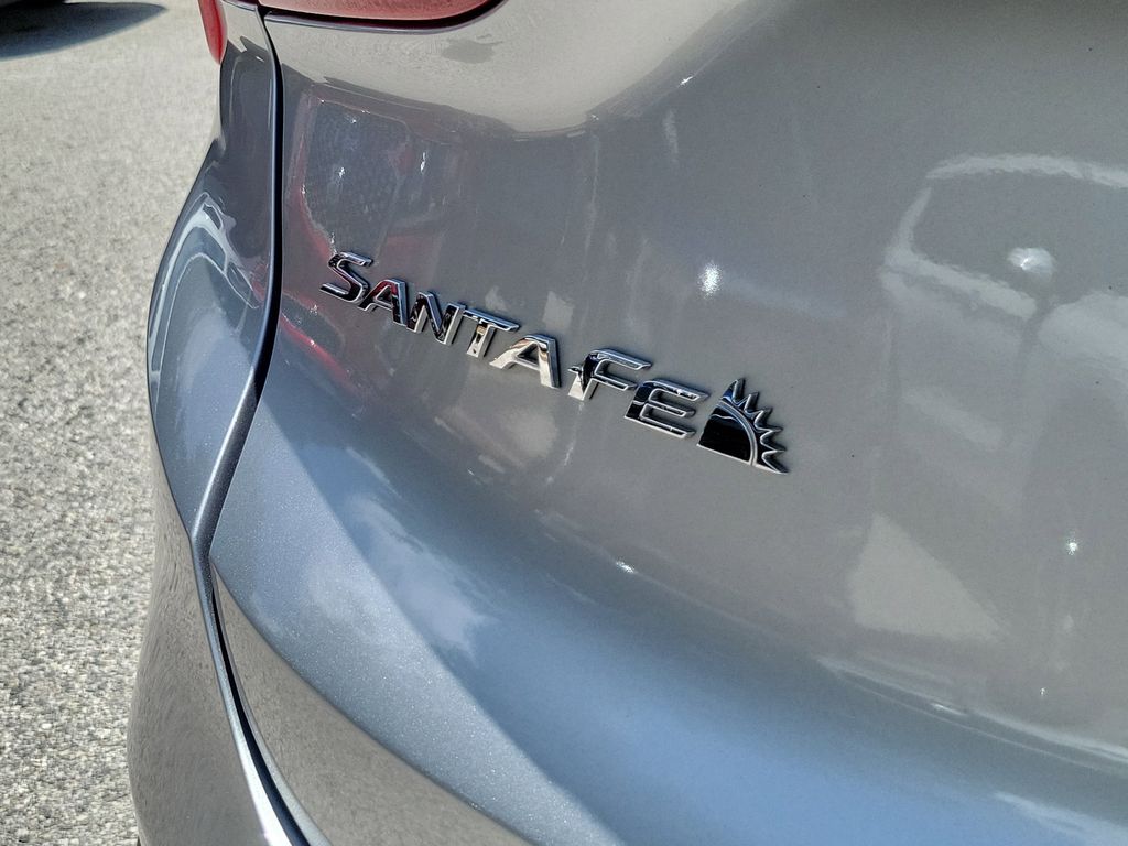 Thumbnail: 2023 Hyundai Santa Fe - 18
