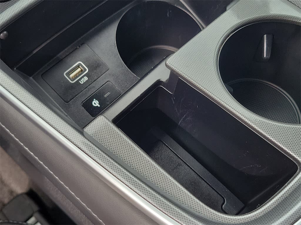 Thumbnail: 2022 Hyundai Santa Fe - 13