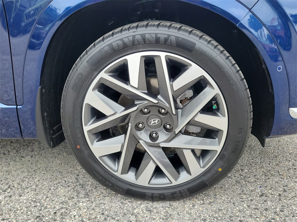 Thumbnail: 2022 Hyundai Santa Fe - 6