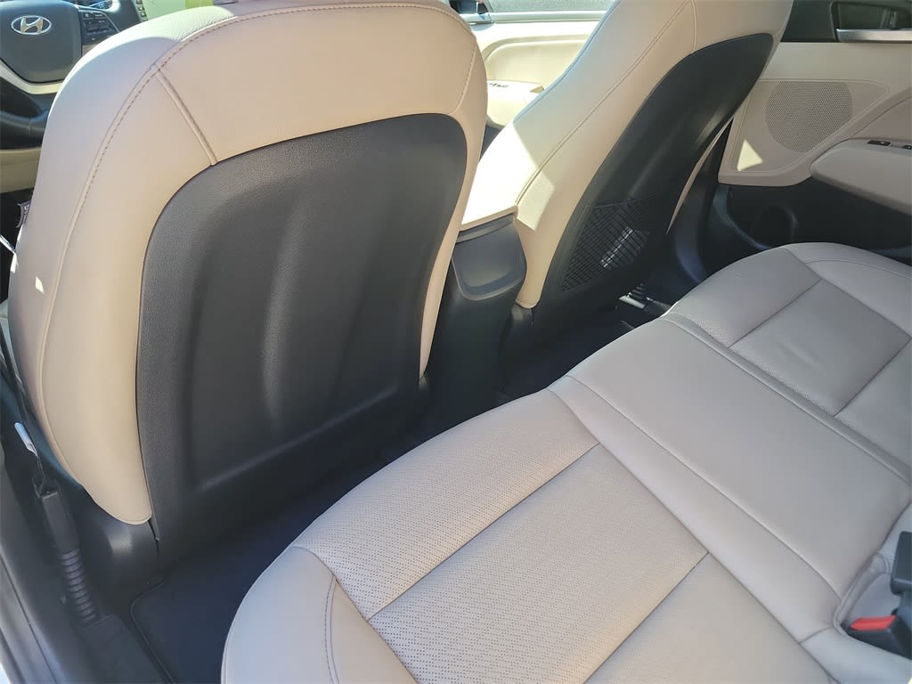 Thumbnail: 2017 Hyundai Elantra - 18