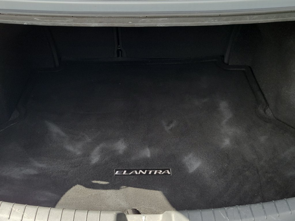 Thumbnail: 2017 Hyundai Elantra - 16