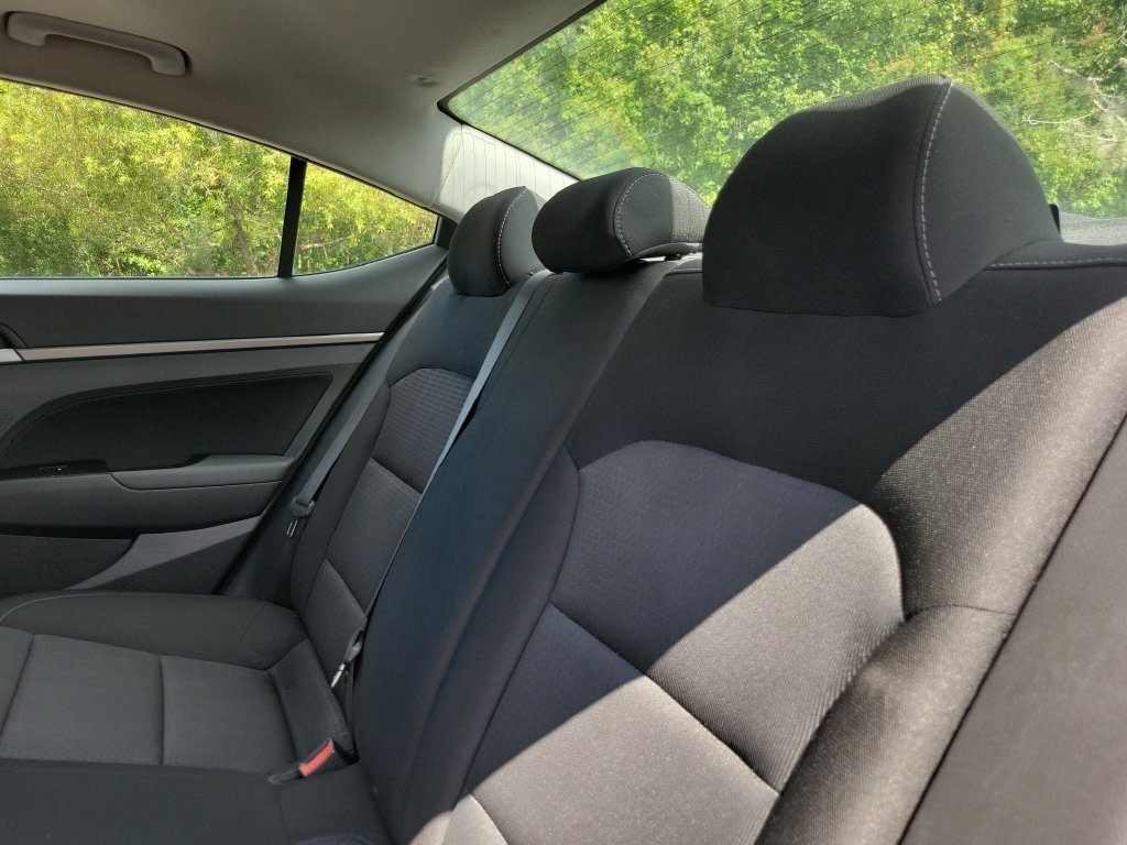 Thumbnail: 2017 Hyundai Elantra - 10