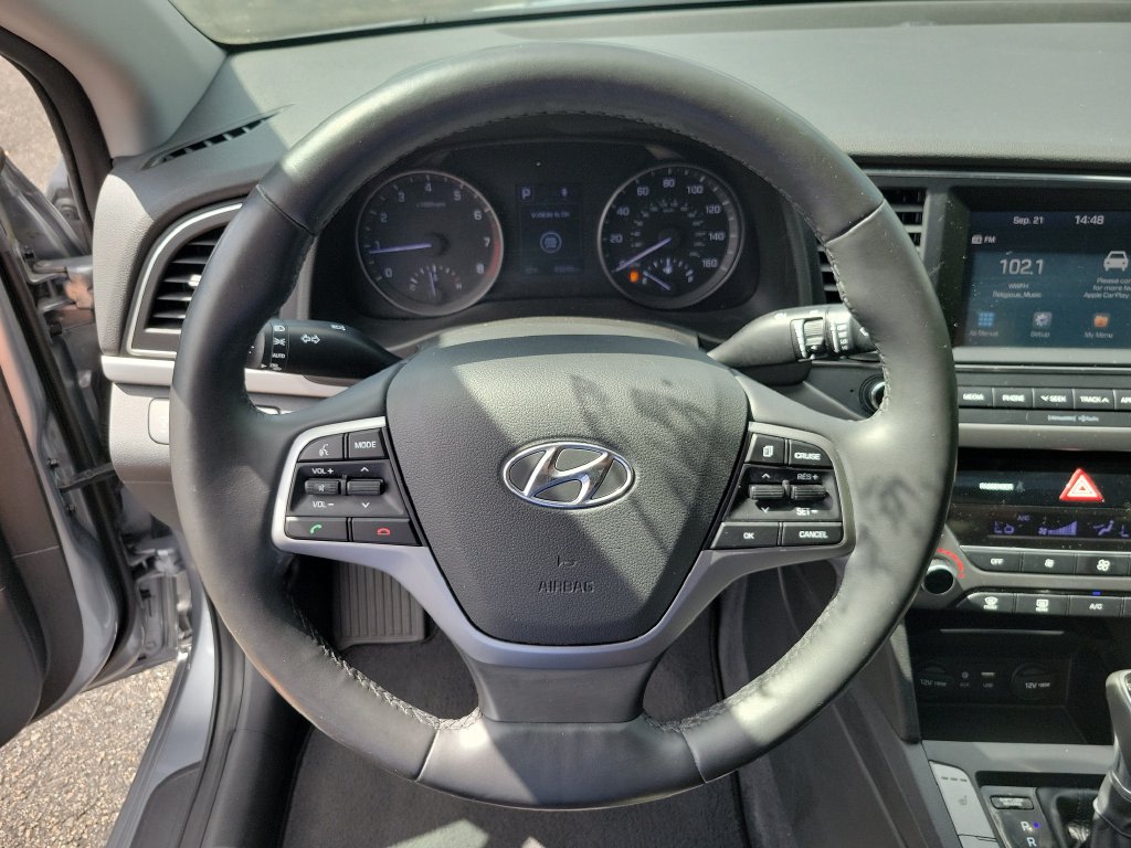 Thumbnail: 2017 Hyundai Elantra - 12