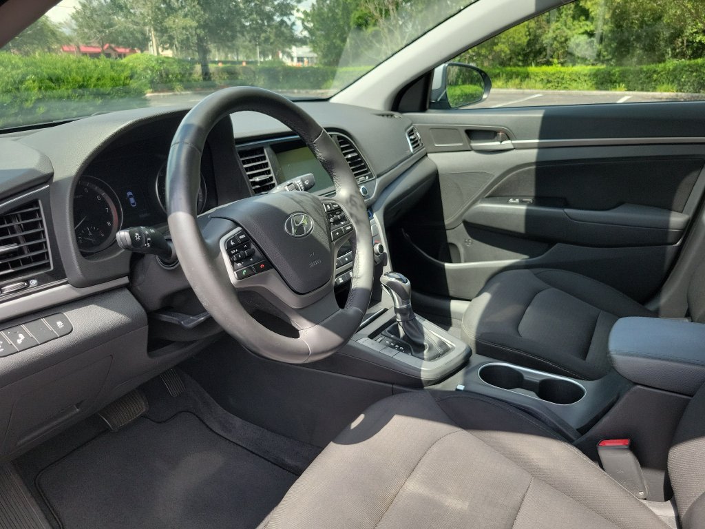 Thumbnail: 2017 Hyundai Elantra - 2